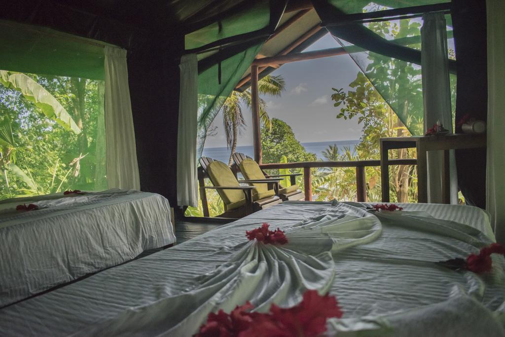 La Leona Eco Lodge Carate Exterior photo