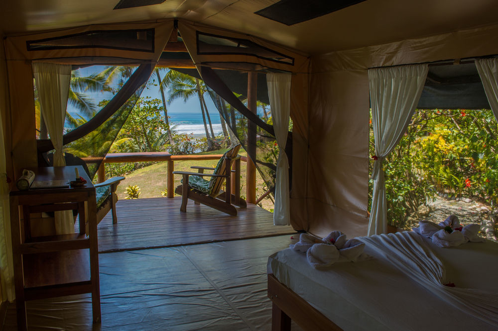 La Leona Eco Lodge Carate Exterior photo